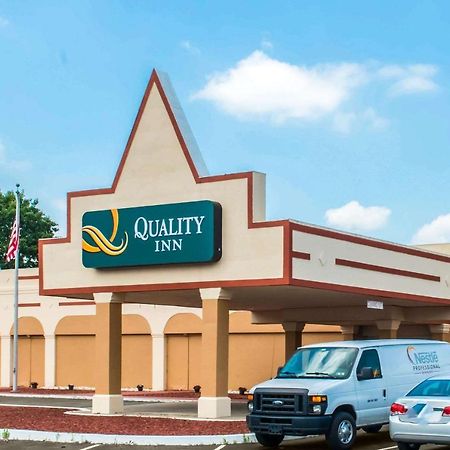 Quality Inn New Kensington Ngoại thất bức ảnh