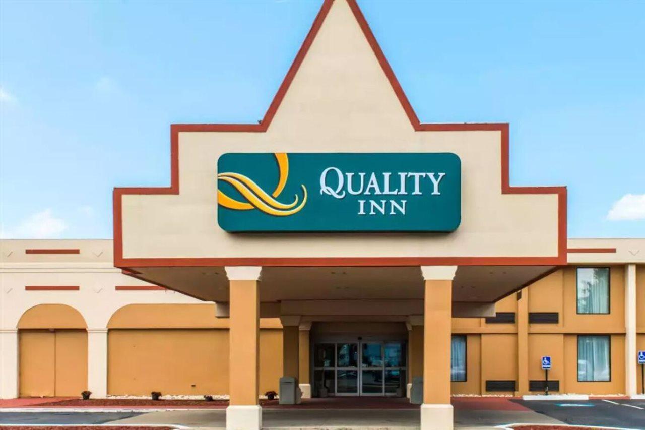 Quality Inn New Kensington Ngoại thất bức ảnh