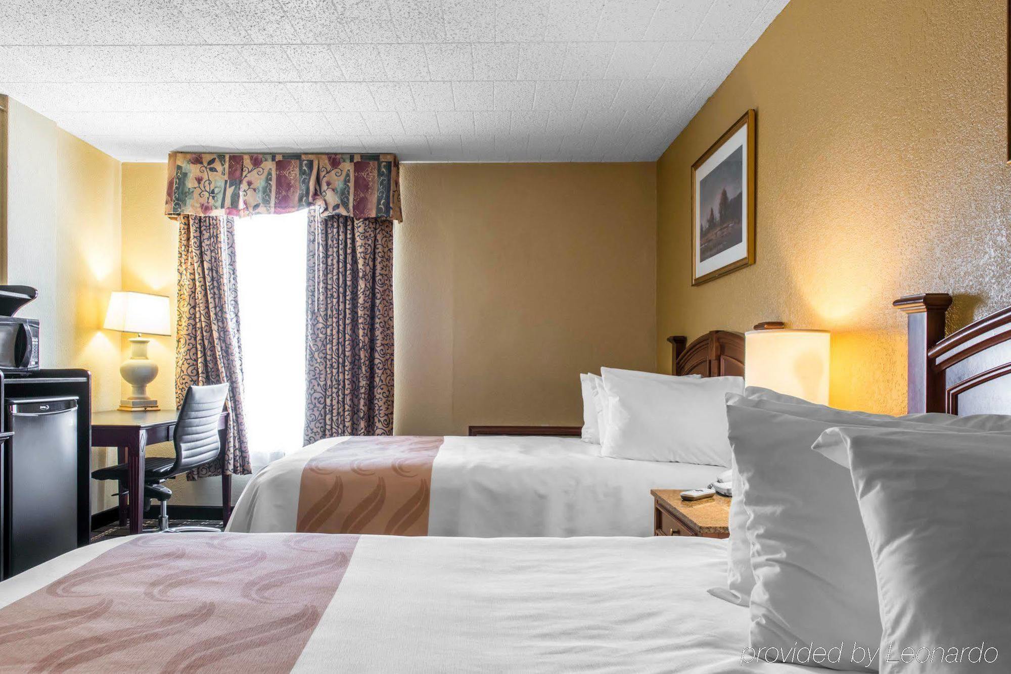 Quality Inn New Kensington Ngoại thất bức ảnh